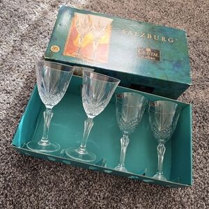 Salzburg Cristal de Flandre 24% Lead Crystal Sunburst Fan 4 Pc 17cl Wine Glasses
